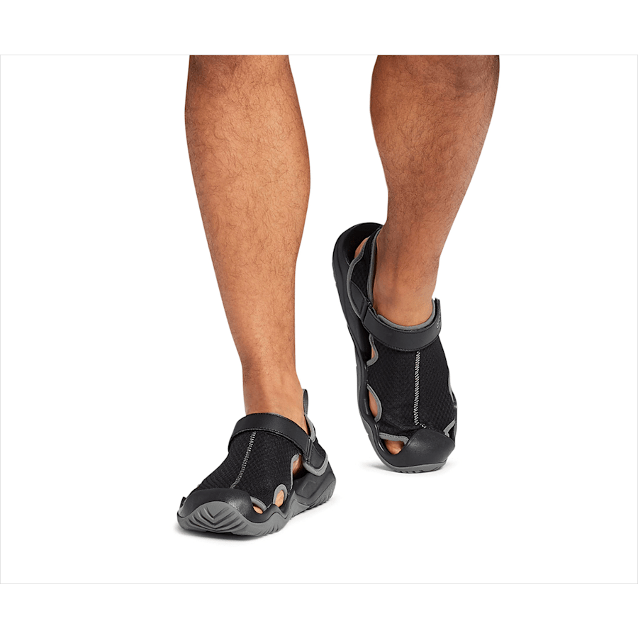 Crocs Men’s Swiftwater™ Mesh Deck Sandal Men