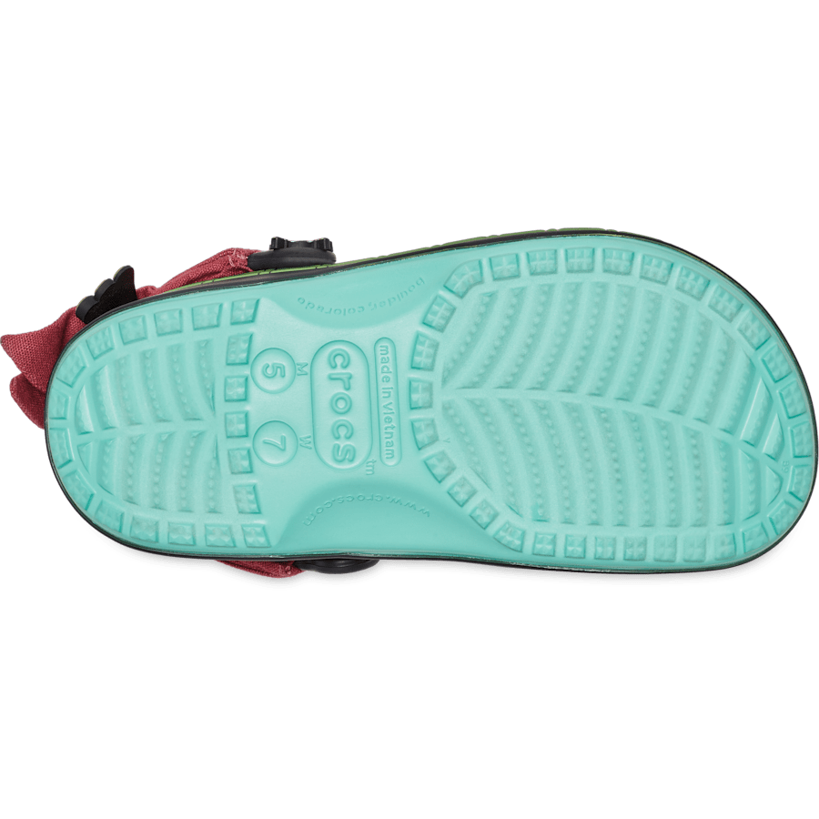 Crocs ONE PIECE Zoro Classic Clog Women