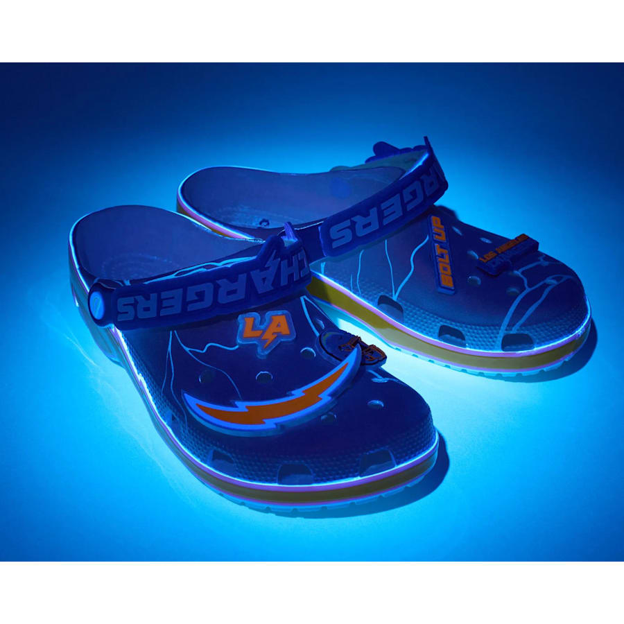 Crocs NFL Los Angeles Chargers Classic Clog Women|Men